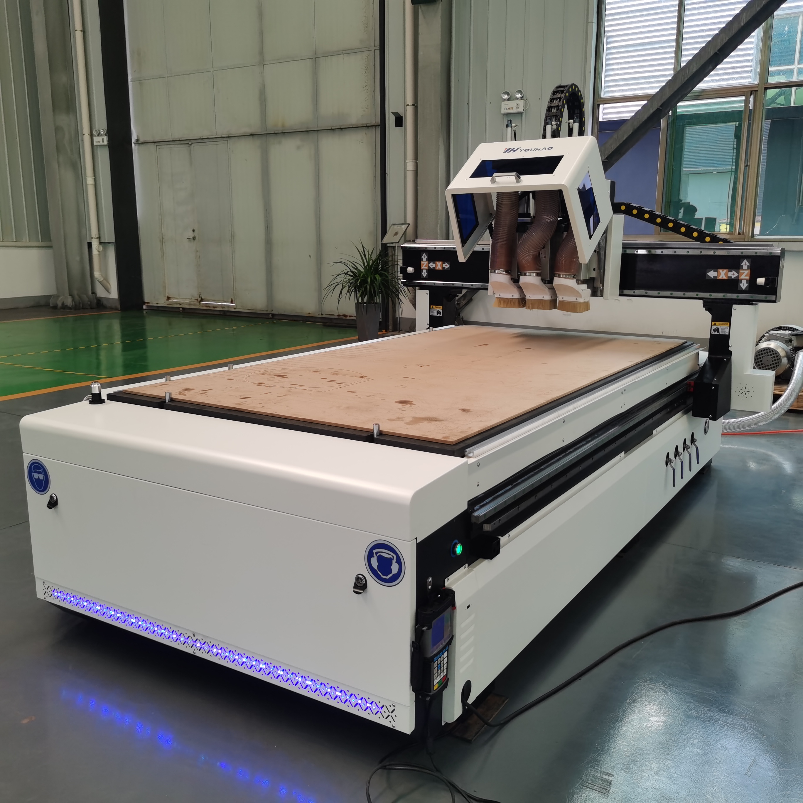 three spindles cnc router with ccd