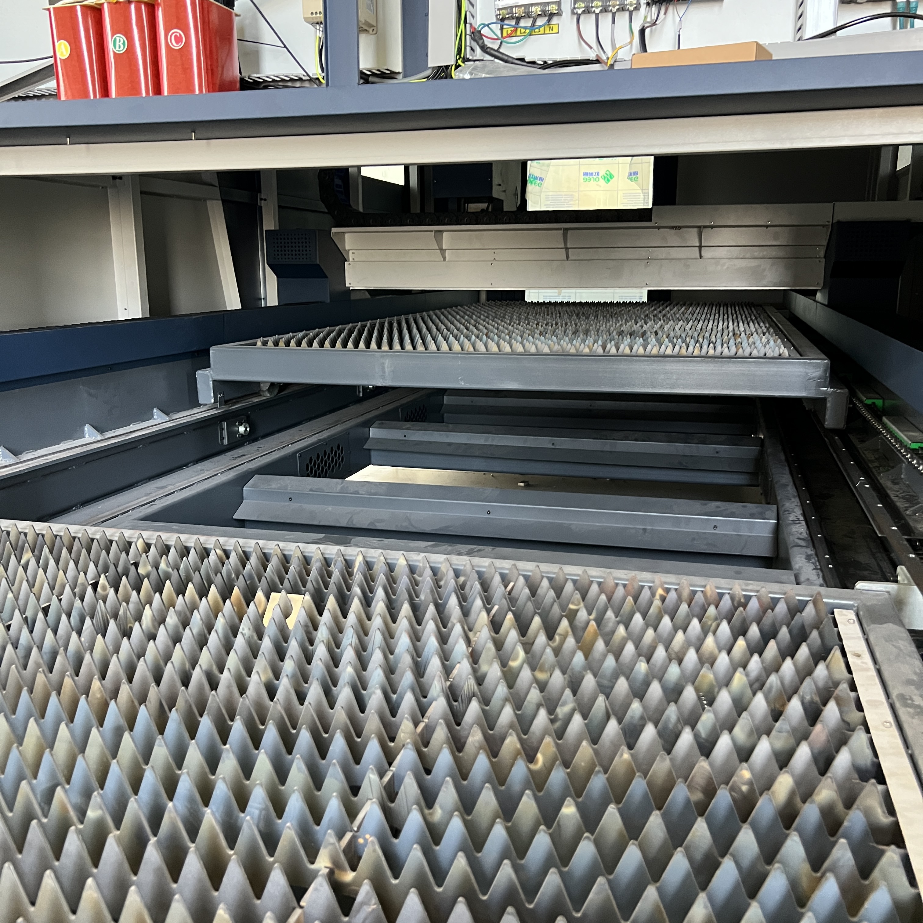 Automatic Exchange Table System