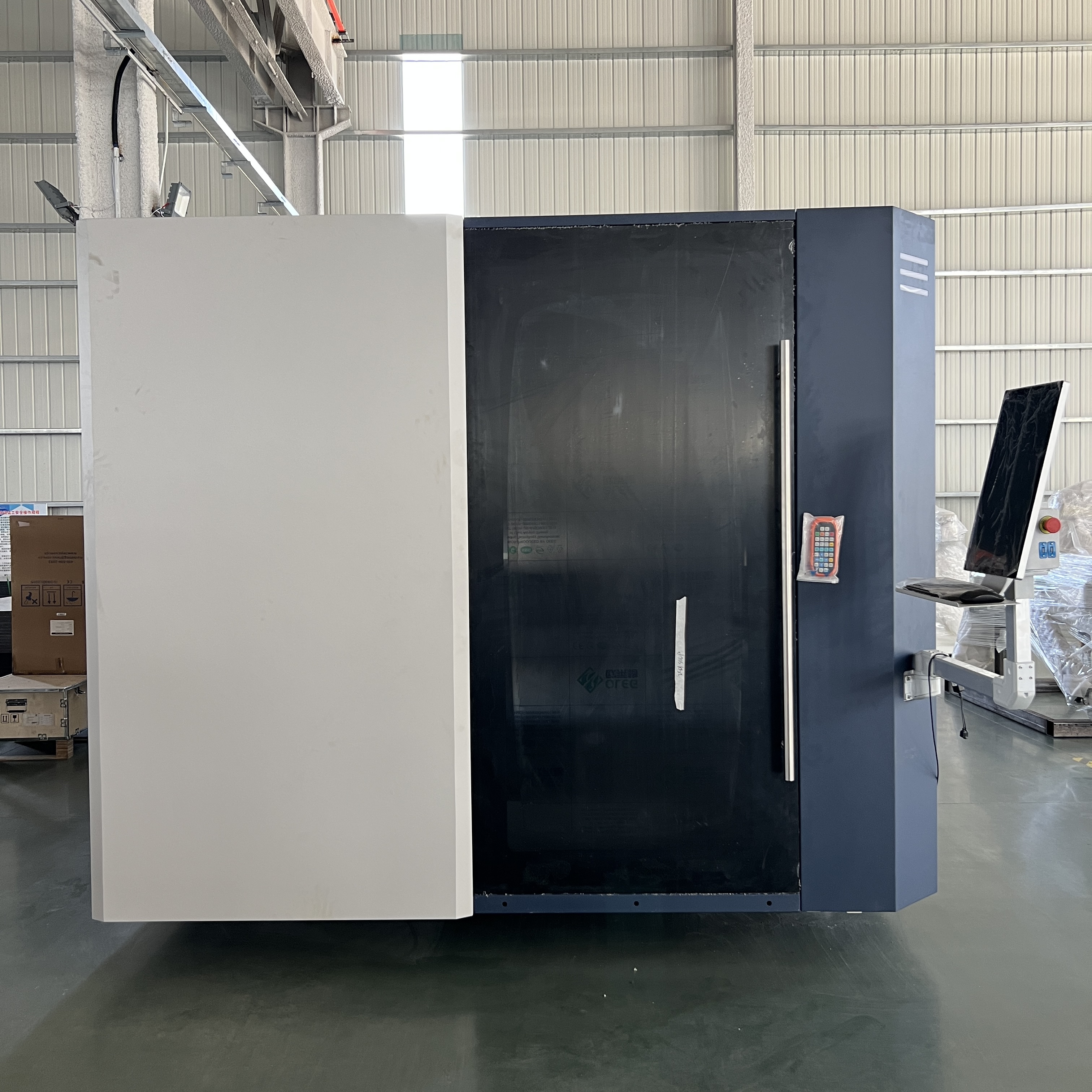 Full Enclosed Protective Cover