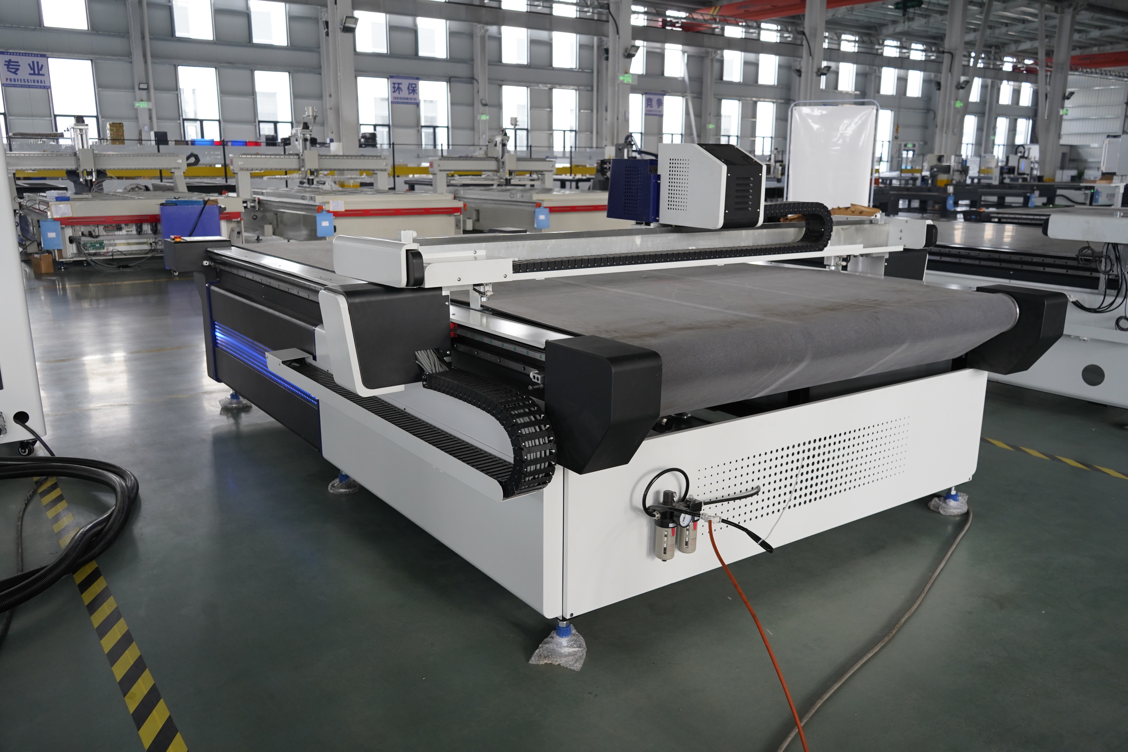 b098c888e4862c0a3d7f7a146f5e70c