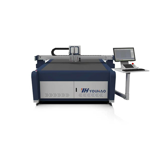 C8 1625 CNC Digital Cutting Machine with Dual Tool Holder And CCD Vision Positioning