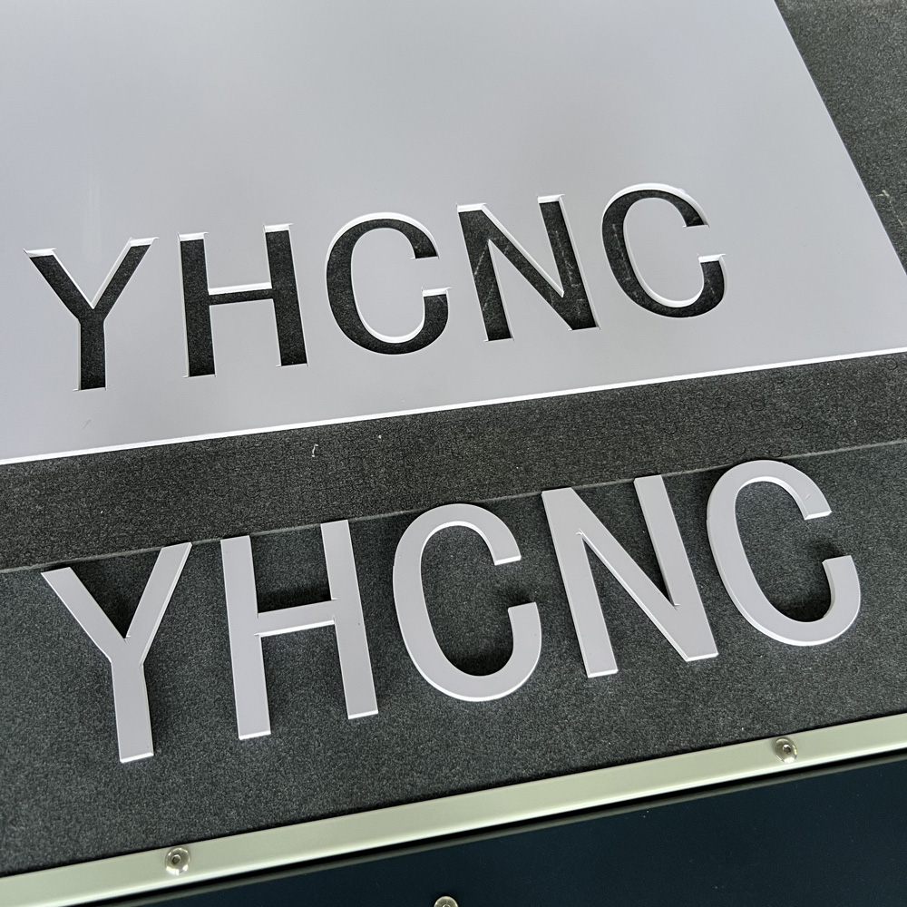 4-CNC Solutions for Advertising and Sign Making (2).JPG